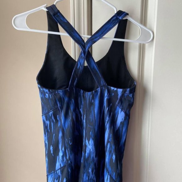 Lululemon tanktop - Picture 2 of 3